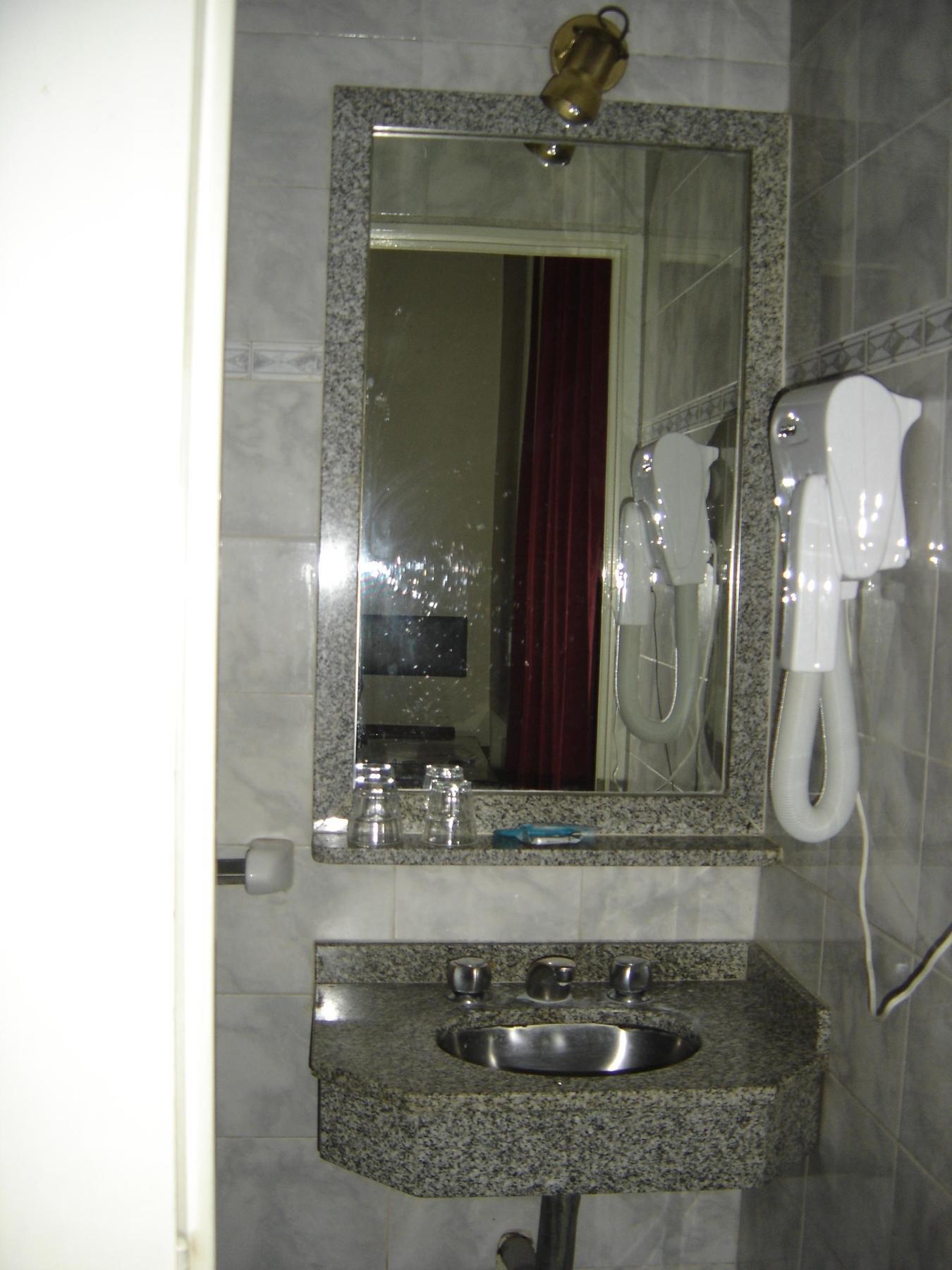 בואנוס איירס Hotel Chile מראה חיצוני תמונה