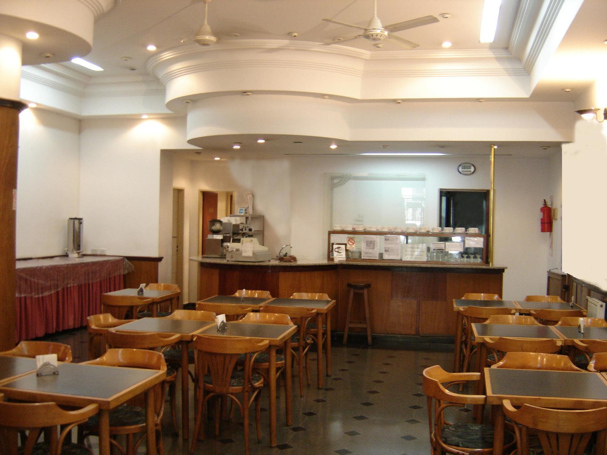 בואנוס איירס Hotel Chile מראה חיצוני תמונה
