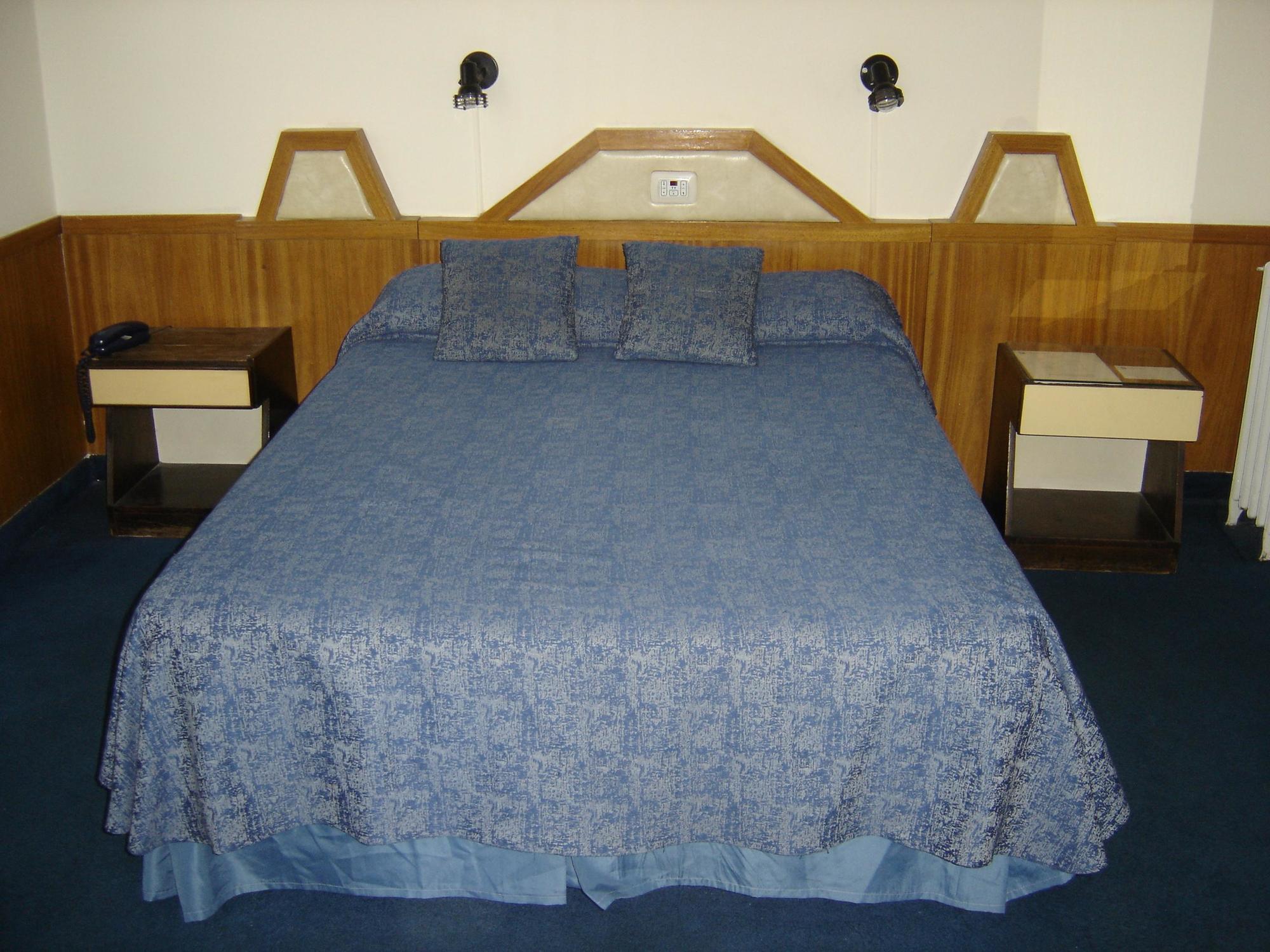 בואנוס איירס Hotel Chile מראה חיצוני תמונה